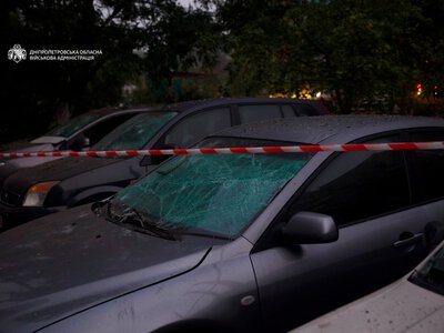 Уночі окупанти вдарили по Дніпру: є постраждалі, серед яких діти