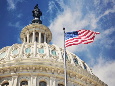 У Конгресі США готують законопроєкт, щоб не дозволити Трампу скасувати санкції на російську нафту