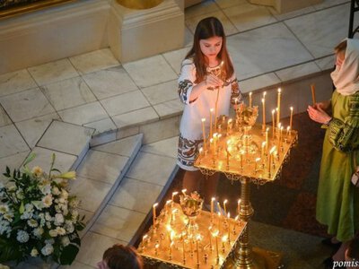 Як насправді варто поводитися у храмі?