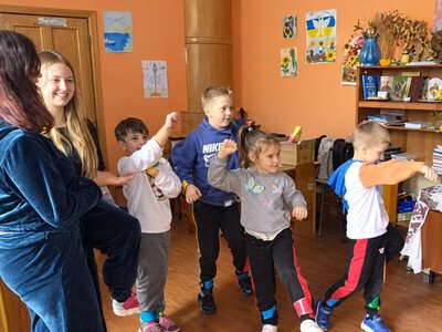 Команда “Світлячків Півдня” провела майстер-класи для дітей з Крутого Яру