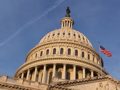 У Конгресі США готують законопроєкт про заборону закупівлі російської нафти