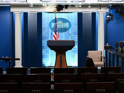 Міністерство юстиції США перевіряє телемережі за оголошений бойкот Трампу
