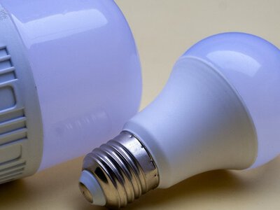 LED-лампи запідозрили у прихованій шкоді для здоров’я: що відомо про ризик раку
