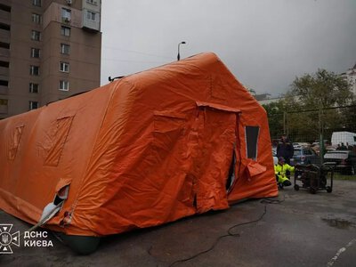 Підтримка під час блекаутів: У Києві розгортають перші намети ДСНС для допомоги громадянам