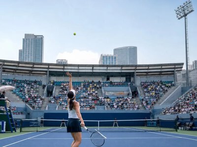 Тенісистка Чжен знялася з Wuhan Open через травму плеча — Interia Sport