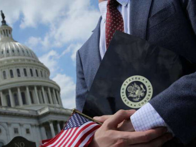 У Конгресі США розробляють законопроєкт, який може заблокувати постачання нафти з РФ
