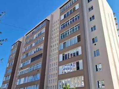 Не лише прибирання під’їзду: за що насправді відповідає управитель багатоповерхівки