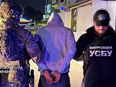 Хлопець встановив вибухівку та камеру: у Рівному апобігли теракту проти військових