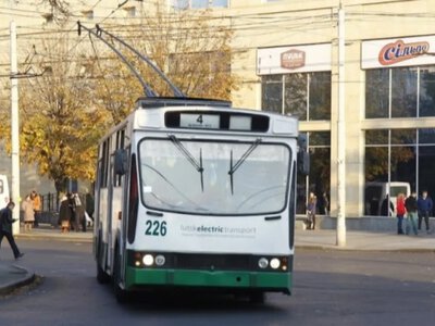 У Луцьку тимчасово змінили рух двох тролейбусів