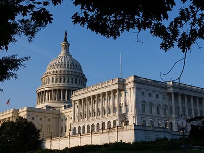 Команда Трампа погрожує припинити військову допомогу Україні через удари по російських НПЗ, – медіа