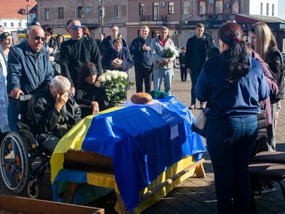 У Дубні поховали 35-річного прикордонника Андрія Антонюка, який загинув на Харківщині