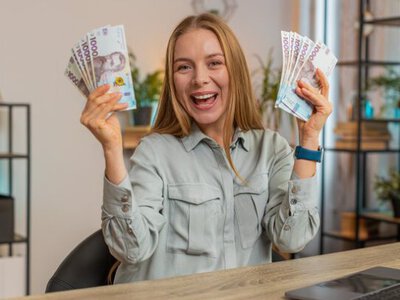 Як українці керують своїми грошима: зміни 2026 року