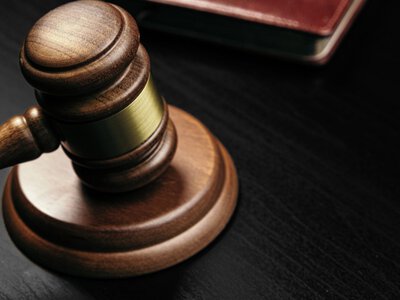 Приховані авто, квартира та земля: на Полтавщині змінили вирок депутату