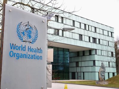 ВООЗ не встановила причину смерті працівниці протичумної лабораторії в Росії