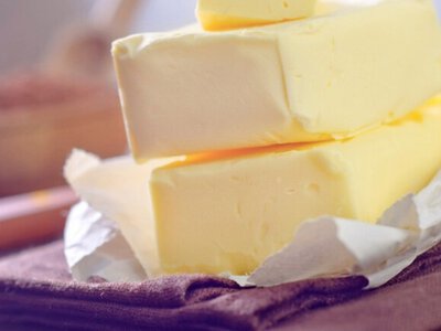 Як відрізнити якісне вершкове масло від підробки прямо в магазині: дієві поради