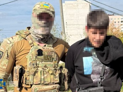 У Запоріжжі затримали чоловіка, який реєстрував Starlink для росіян (фото)