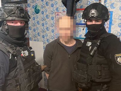 На Львівщині затримали чоловіка, який з ножем напав на військовослужбовця ТЦК – тепер він відстрілювався від поліції