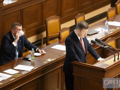 Уряд Чехії розширює можливості для проживання та роботи іноземців