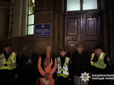 Підлітків застали на даху поїзда на Харківщині: поліція про “зачеперів”