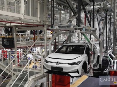 У Німеччині прогнозують закриття автозаводів і звільнення працівників: чому чеська Škoda Auto тримається краще