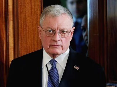 Енергетика рф має заплатити за війну: Келлог підтримав українські удари по російських НПЗ