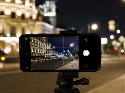 Блокування фокуса й нічний режим допомагають зменшити розмиття фото на iPhone