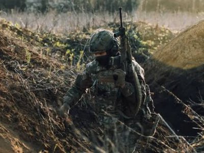 Майже 10 тисяч дронів-камікадзе за добу: росіяни здійснили масований обстріл позицій ЗСУ