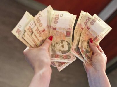 Соцвиплати по-новому: ВР ухвалила закон про базову допомогу сім’ям