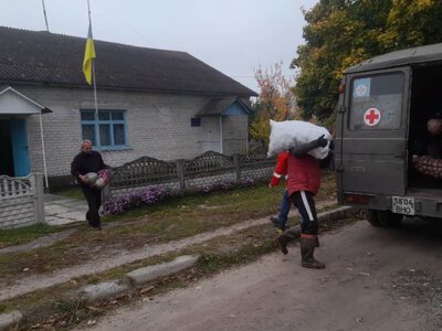 Жителі Старовижівської громади зібрали продукти харчування для Волинської обласної лікарні