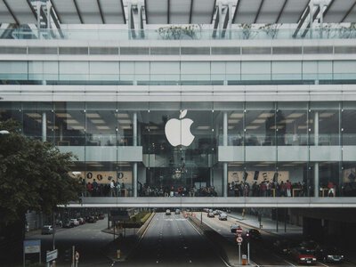 Apple запрошує на презентацію 13 жовтня: які новинки покажуть