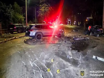 У Рівному внаслідок потрійної автопригоди загинув 54-річний кермувальник