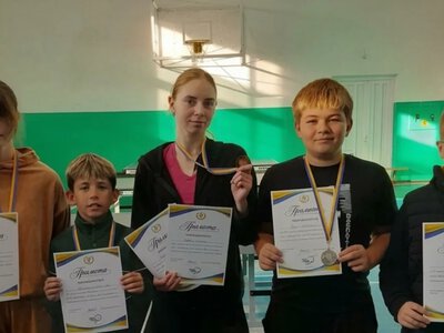 Тенісисти Лохвицької громади здобули чотири призові місця на турнірі в Гадячі
