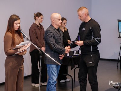 У Дніпрі посмертно нагородили 14 захисників України