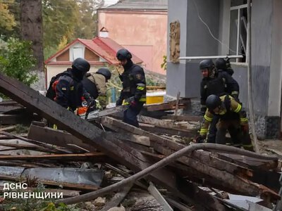 Уже 30 потерпілих: у Рівному завершили ліквідацію наслідків падіння уламків БпЛА (ВІДЕО)