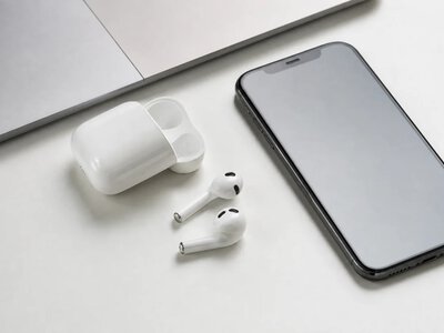Apple випустила бета-прошивку 9B5043a для кількох моделей AirPods
