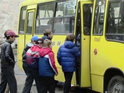 Школи Києва можуть перейти на дистанційку під час блекаутів: коли дітей залишать удома