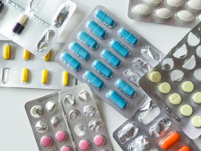 Як використати порожні блістери від ліків: 10 ідей для дому та шиття