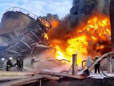 У Луцьку кілька годин гасили пожежу після удару по нафтобазі