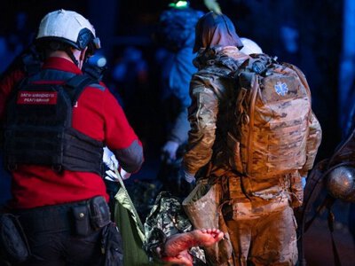 Смертельна атака на Київ: ракета влучила в дев'ятиповерхівку, кількість постраждалих зростає