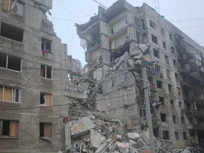 У Краматорську сильні руйнування багатоповерхівок внаслідок вечірньої атаки