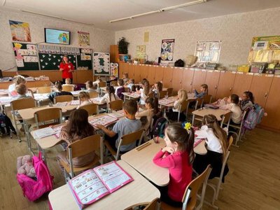  Лише 1,8% українських шкіл задоволені книжковим фондом своїх бібліотек — опитування Міносвіти 