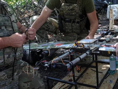 Через проблеми зі Starlink українські військові скасовують частину місій дронів