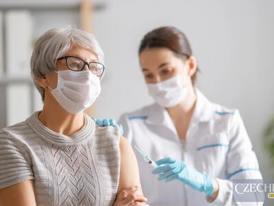 Лікарі назвали оптимальний час для вакцинації проти грипу в Чехії