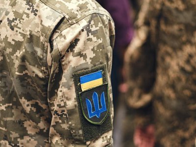 Під Харковом чоловік влаштував стрілянину, внаслідок якої загинули п’ятеро військовослужбовців: поліція проводить розслідування.
