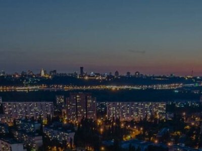 У Києві сталася аварія в енергосистемі: де зникло світло та що відомо
