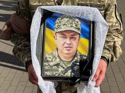  Ніжин схилив голову в скорботі за полеглим воїном Валерієм Бойком 