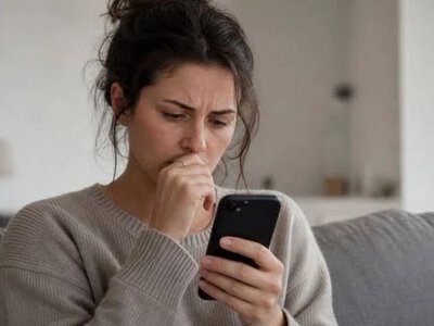 Чому українці рідше телефонують близьким після обстрілів — пояснення психологині