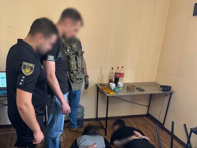 Перша в Україні підозра за створення шахрайського кол-центру: поліція Львівщини затримала організаторів