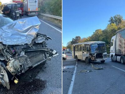 На Ужгородщині нетверезий водій Skoda зіткнувся з автобусом