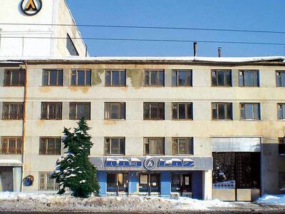 У Львові розгортається конфлікт за укриття: бізнес ремонтує їх власним коштом, а міськрада хоче отримати у власність